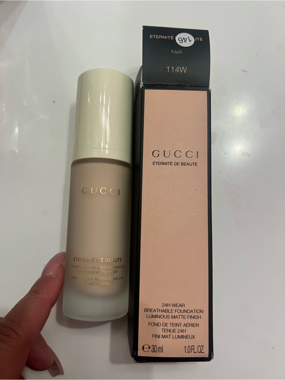 Gucci Éternité de Beauté Foundation - Fair (114W) Beige